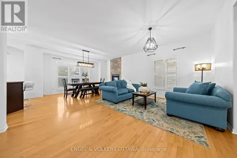 57 Newcastle Avenue Ottawa ON K2K 3B5