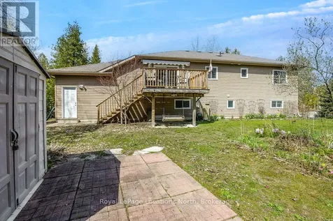 45 William Avenue Wasaga Beach ON L9Z 2X3