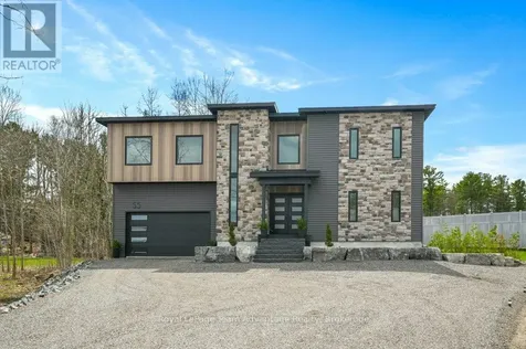 55 Dennis Drive Parry Sound ON P2A 2H9
