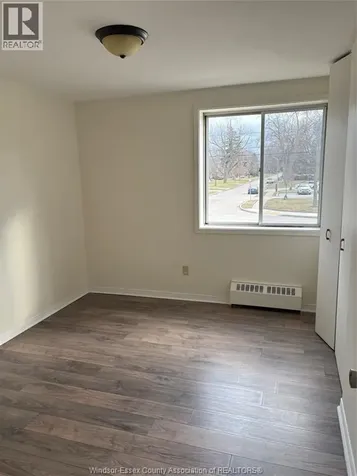 6490 Wyandotte East Windsor ON N8S 1P1