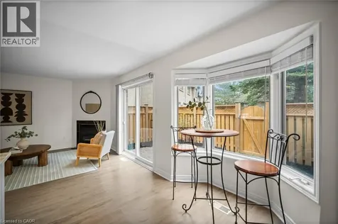 320 Hamilton Drive Ancaster ON L9G 4W6