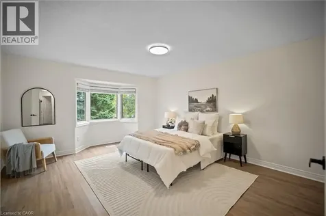 320 Hamilton Drive Ancaster ON L9G 4W6