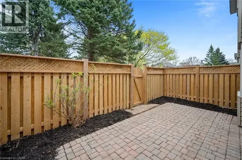 320 Hamilton Drive Ancaster ON L9G 4W6
