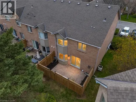 320 Hamilton Drive Ancaster ON L9G 4W6