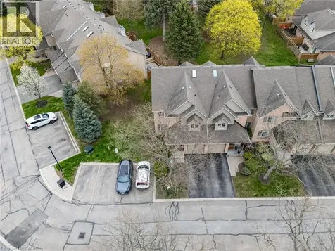 320 Hamilton Drive Ancaster ON L9G 4W6