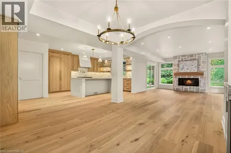393 Hess Street South Hamilton ON L8P 3R2