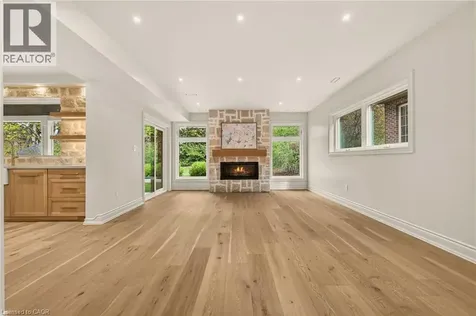 393 Hess Street South Hamilton ON L8P 3R2
