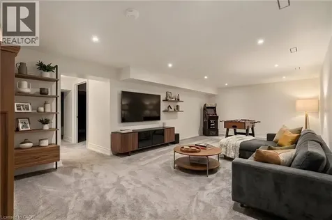 393 Hess Street South Hamilton ON L8P 3R2