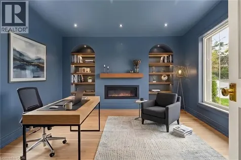 393 Hess Street South Hamilton ON L8P 3R2