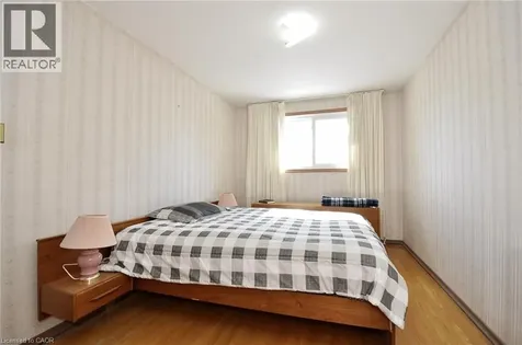 104 Milford Avenue Waterloo ON N2L 3Z3