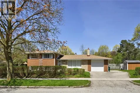 104 Milford Avenue Waterloo ON N2L 3Z3