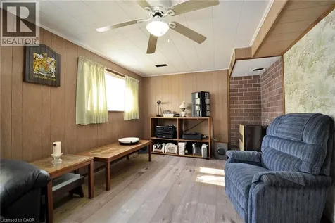 104 Milford Avenue Waterloo ON N2L 3Z3