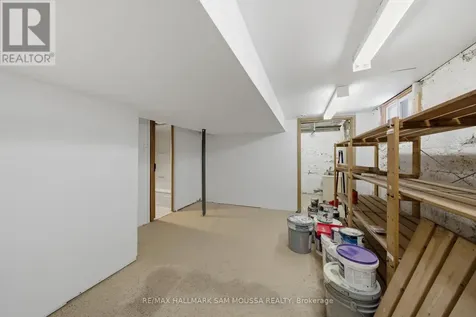 79 Hinton Avenue North Ottawa ON K1Y 0Z7