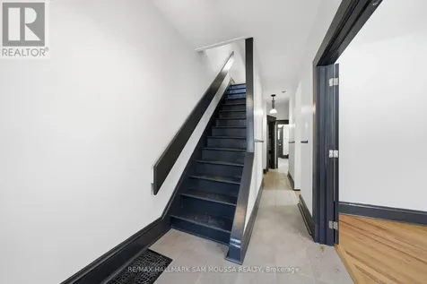 79 Hinton Avenue North Ottawa ON K1Y 0Z7