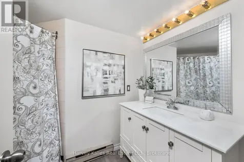 789 Johnston Park Avenue Collingwood ON L9Y 5C7