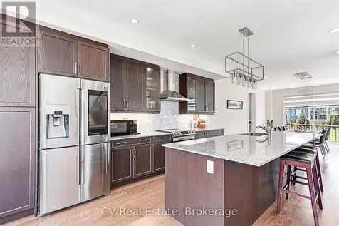 111 Stoneleigh Drive Blue Mountains ON L9Y 4P5