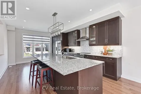 111 Stoneleigh Drive Blue Mountains ON L9Y 4P5