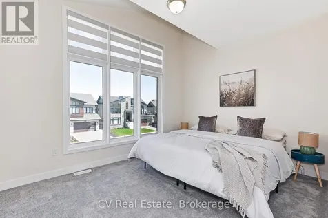 111 Stoneleigh Drive Blue Mountains ON L9Y 4P5