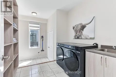 111 Stoneleigh Drive Blue Mountains ON L9Y 4P5