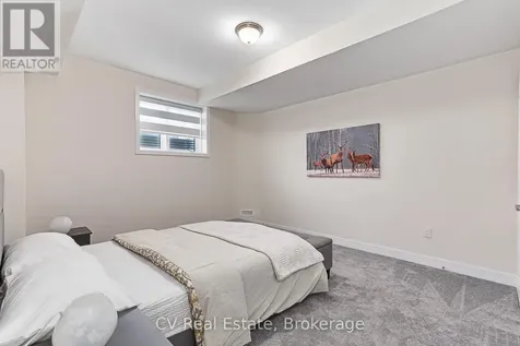 111 Stoneleigh Drive Blue Mountains ON L9Y 4P5