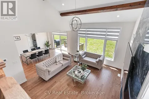 111 Stoneleigh Drive Blue Mountains ON L9Y 4P5