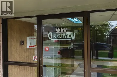 3355 Sandwich Windsor ON N9C 1B2