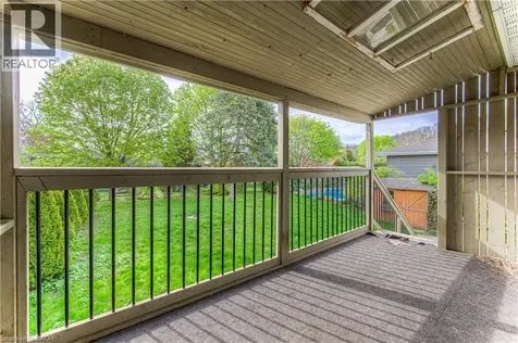 18 Gilston Parkway Paris ON N3L 3K6
