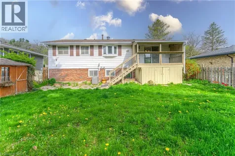 18 Gilston Parkway Paris ON N3L 3K6