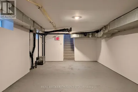 1226 Danforth Avenue Toronto (danforth) ON M4J 1M6