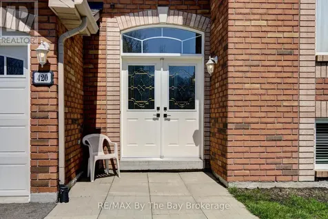 420 Ramblewood Drive Wasaga Beach ON L9Z 1P3