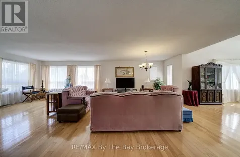 420 Ramblewood Drive Wasaga Beach ON L9Z 1P3