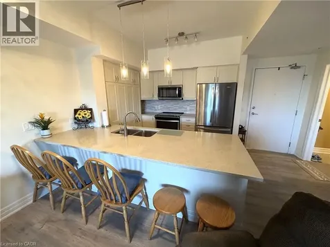 39 Sister Varga Terrace Hamilton ON L9B 0J7
