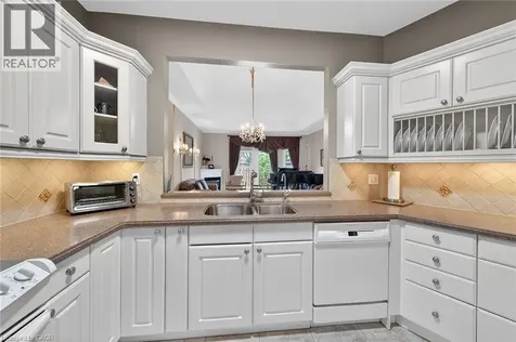 44 Twentyplace Boulevard Mount Hope ON L0R 1W0