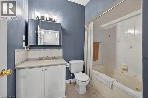 44 Twentyplace Boulevard Mount Hope ON L0R 1W0