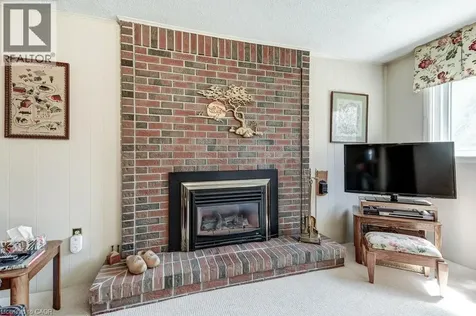 4356 Dublin Crescent Burlington ON L7L 2S5