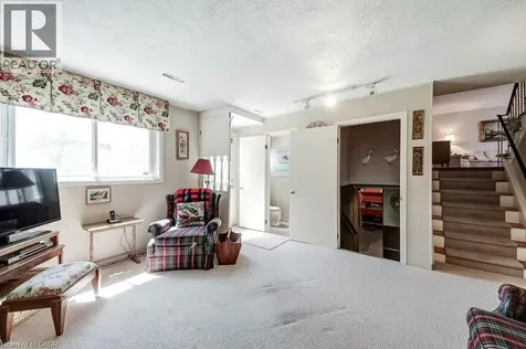 4356 Dublin Crescent Burlington ON L7L 2S5