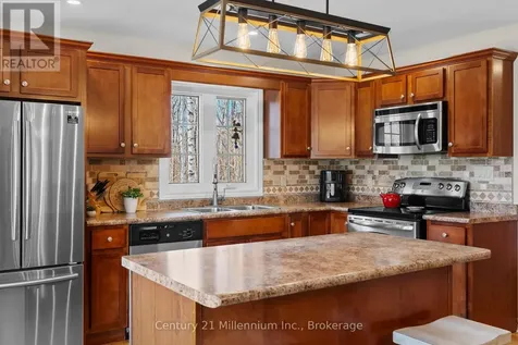 51 Larkwhistle Avenue South Bruce Peninsula ON N0H 2T0