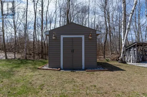 51 Larkwhistle Avenue South Bruce Peninsula ON N0H 2T0