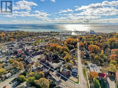 135 Walton Street Port Hope ON L1A 1N4