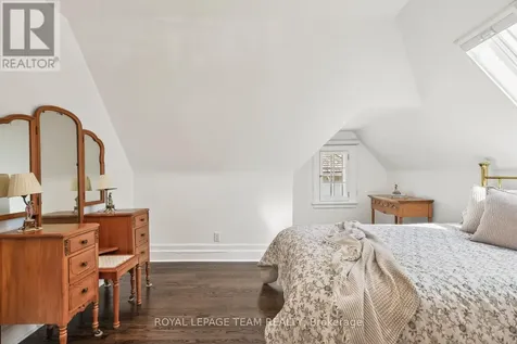 54 Park Road Ottawa ON K1M 0B9