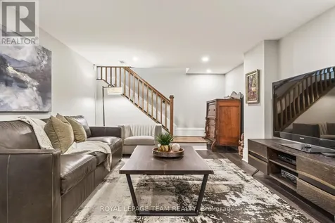54 Park Road Ottawa ON K1M 0B9
