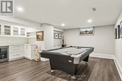 54 Park Road Ottawa ON K1M 0B9