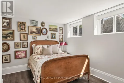 54 Park Road Ottawa ON K1M 0B9