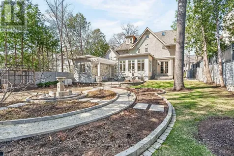 54 Park Road Ottawa ON K1M 0B9