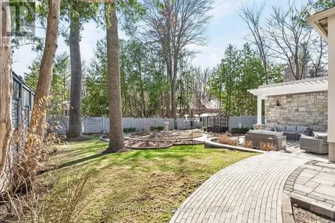 54 Park Road Ottawa ON K1M 0B9