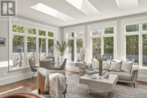 54 Park Road Ottawa ON K1M 0B9