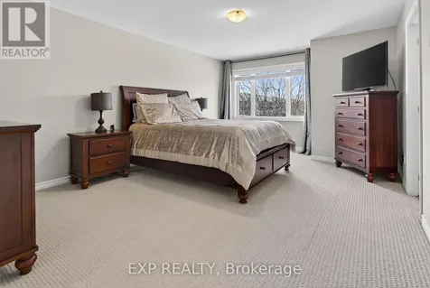 568 Via Mattino Way Ottawa ON K2J 6B8