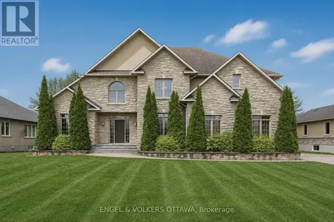 6842 South Village Drive Ottawa ON K4P 0A5
