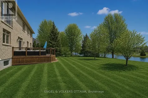 6842 South Village Drive Ottawa ON K4P 0A5