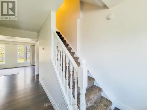 56 Harris Avenue Brantford ON N3R 2E9